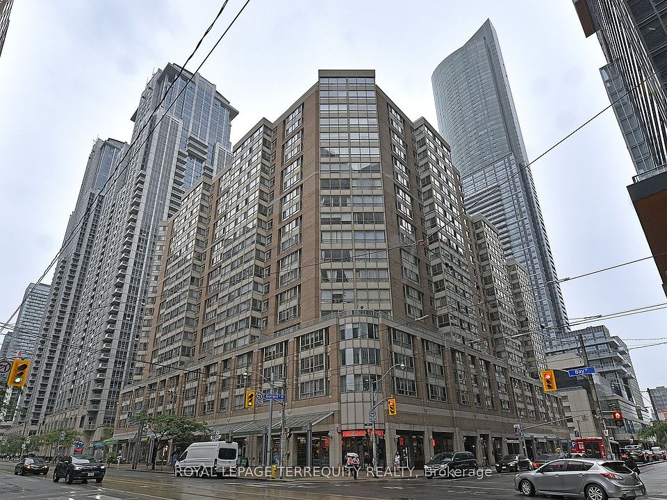 1st image of 711 Bay St #1113