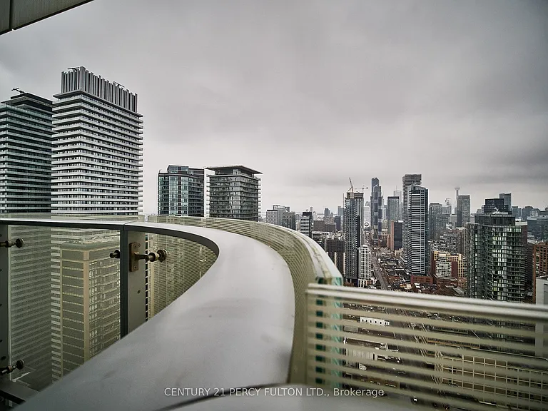 1 Bloor St E #3605 — Photo 20