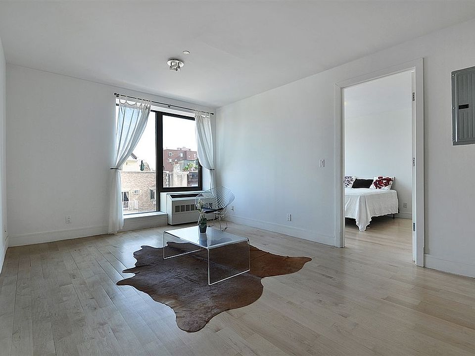 1st image of 200 16th St APT 4I
