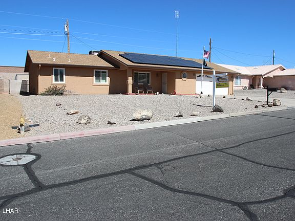 3rd image of 3595 Warm Springs Dr