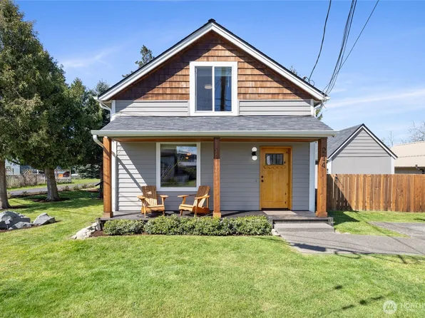 214 Adams Avenue S, Eatonville, WA 98328