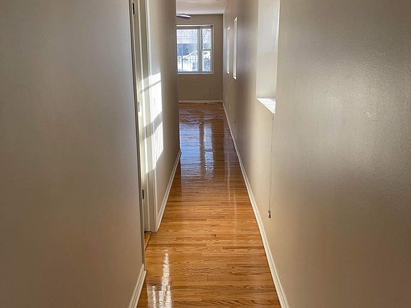 5th image of 514 S Oakley Blvd #1