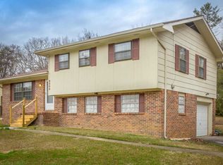 6309 Champion Rd, Chattanooga, TN 37416