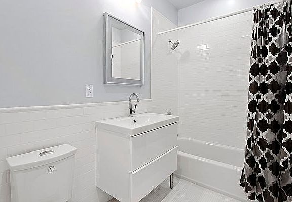 5th image of 252 Lefferts Ave #2