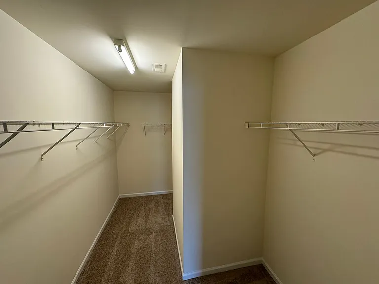 1420 Ladora Dr — Photo 13
