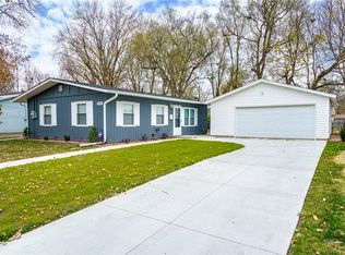 308 Stanley Ave, Mattoon, IL 61938