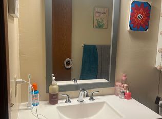 2443 109th Ave NW APT 4, Minneapolis, MN 55433