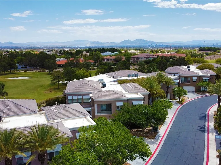 9116 Vista Greens Way #102 — Photo 2