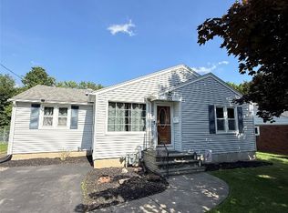 326 Brookcrest Dr, Endwell, NY 13760