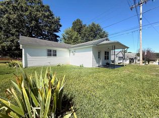 201 W Main St, Mitchell, IN 47446