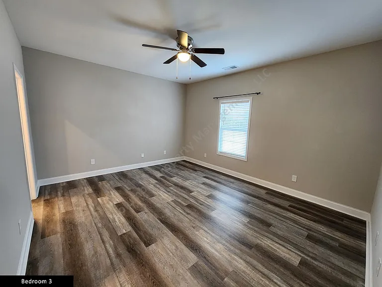 2185 Ridgeway Rd — Photo 23