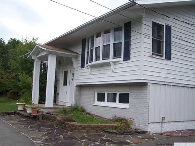 526 Band Camp Rd, Saugerties, NY, 12477