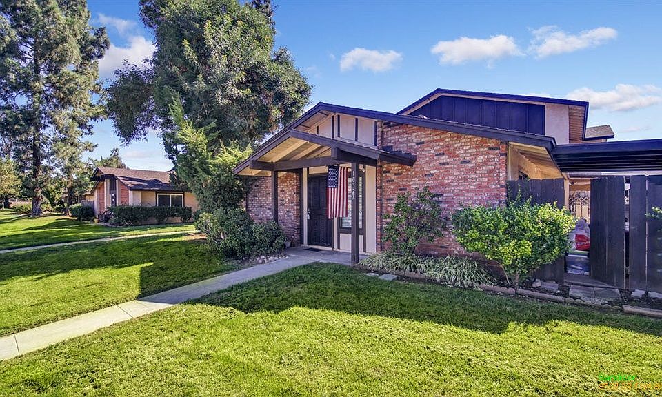 1st image of 10327 Carefree Dr