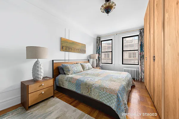 Sold by R New York | media 6