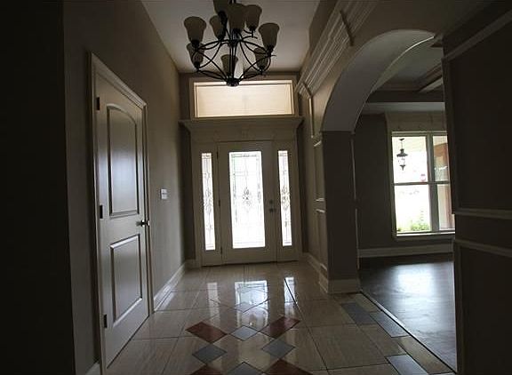 4th image of 8560 Fordham Ct