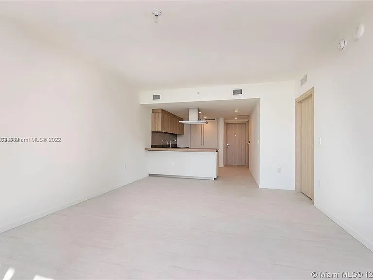 1000 Brickell Plz #2904 — Photo 7