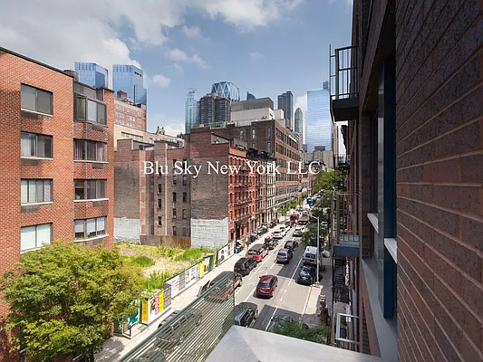 Rented by Blu Sky New York LLC | media 43