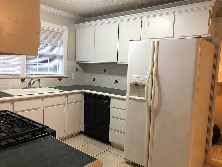 1815 Old Canton Rd — Photo 48