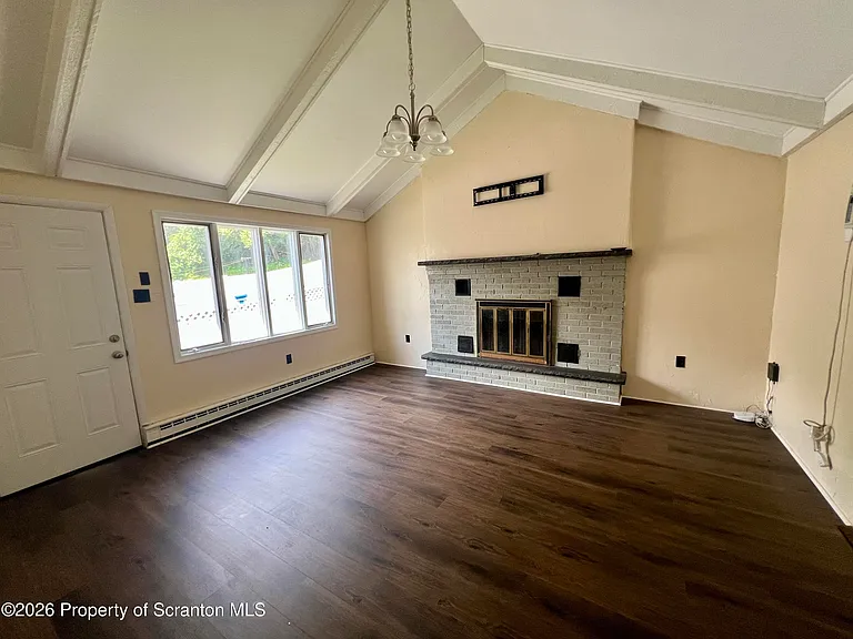 232 1/2 Butler St — Photo 10