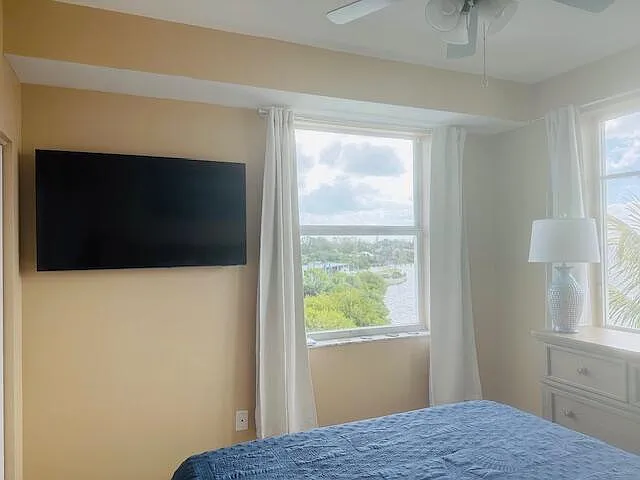 975 NW Flagler Ave #403 — Photo 18