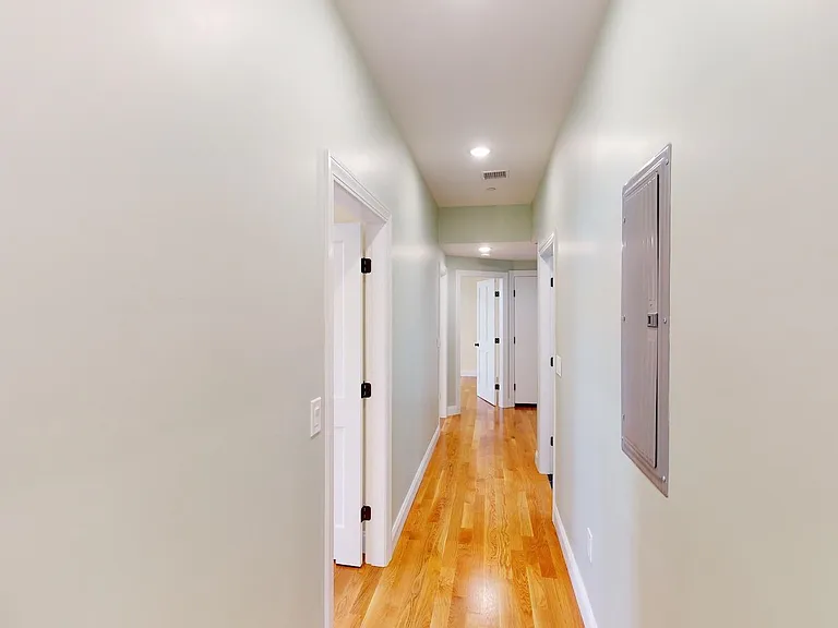 200 L St #1 — Photo 16