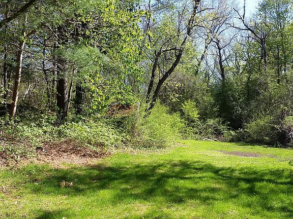 private yard