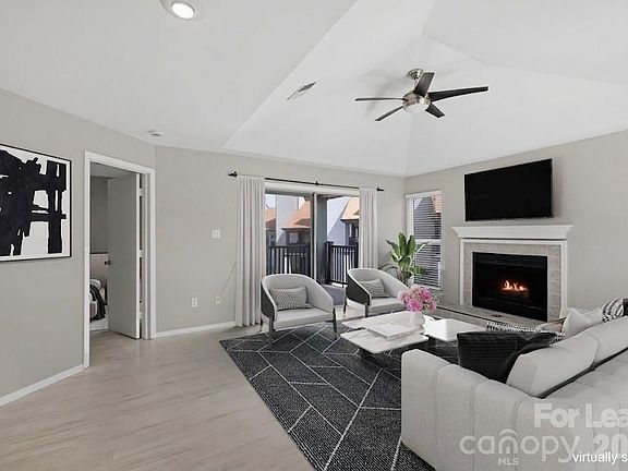 5th image of 18841 Vineyard Point Ln