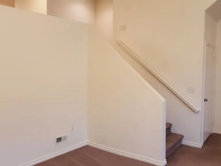 31 Fuller Cir — Photo 3