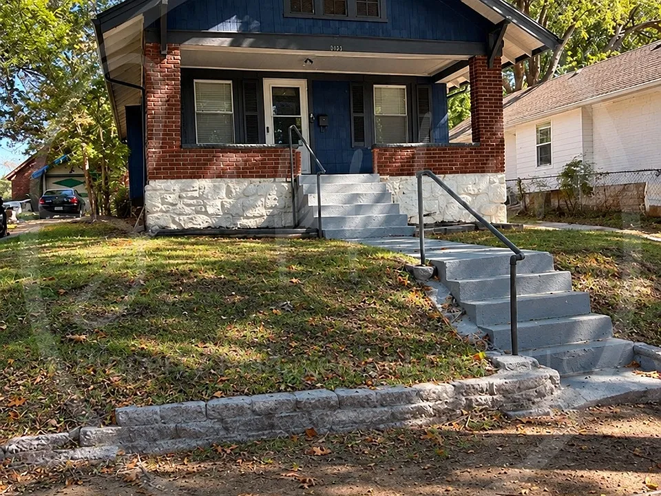 5411 Highland Ave