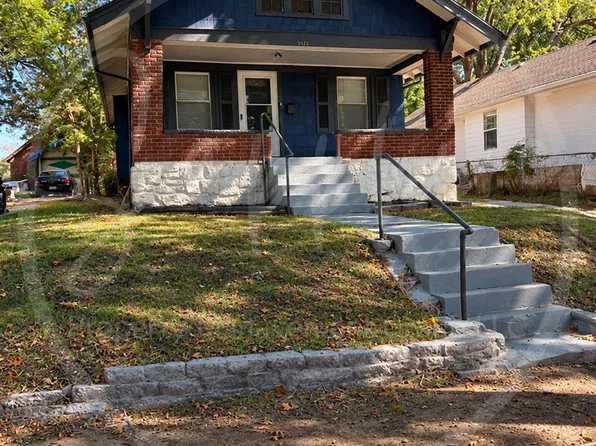 5411 Highland Ave, Kansas City, MO 64110