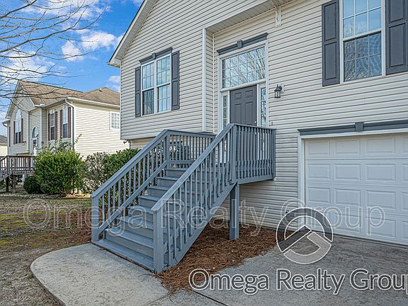 4th image of 2820 Dotti Dr