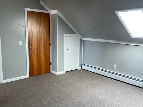 118 Kellogg St, Fall River, MA