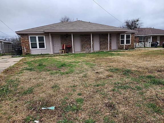 2nd image of 4304 S Cravens Rd #4304