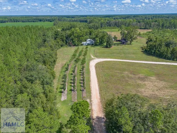 5466 Robin Rd, Patterson, GA 31557