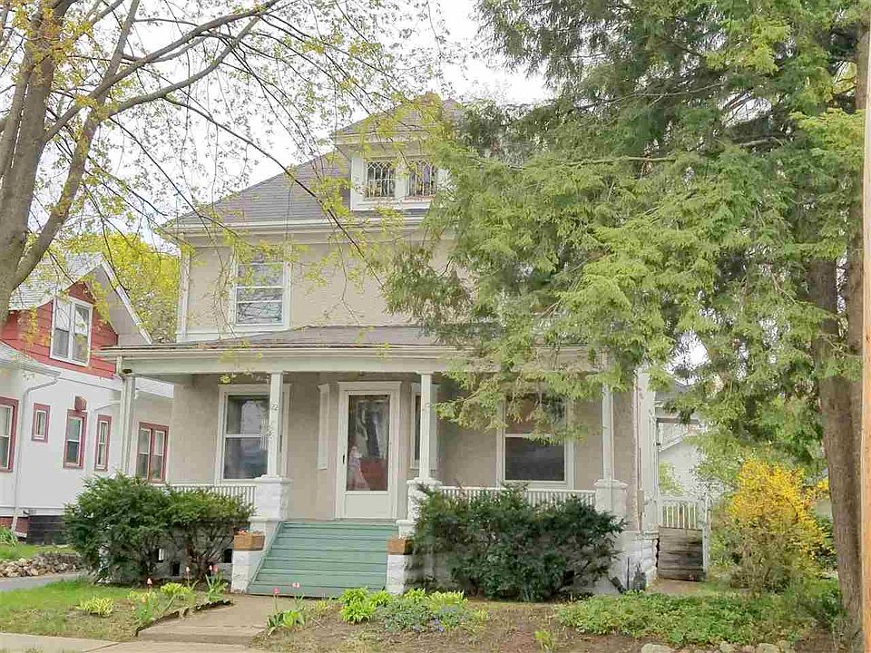1st image of 122 N Gardiner Ave