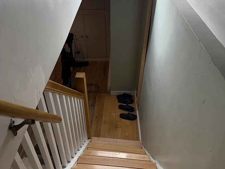 44 47th St #1 — Photo 14