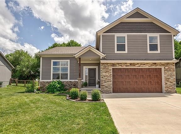 3rd image of 16915 Juniper Dr