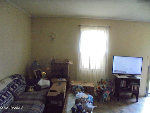 3rd image of 510 W Jefferson St