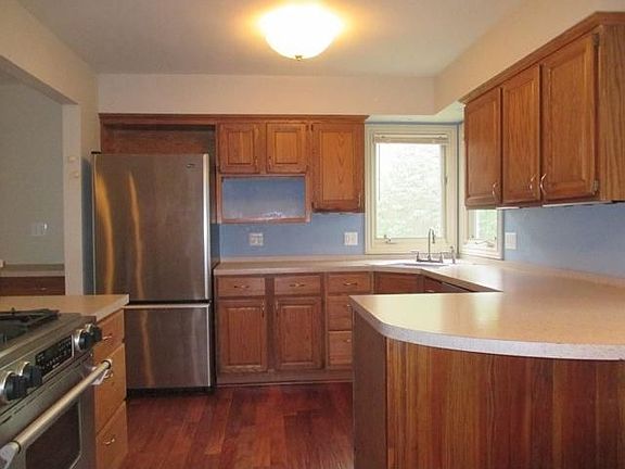 5th image of 2930 Lakehurst Ct