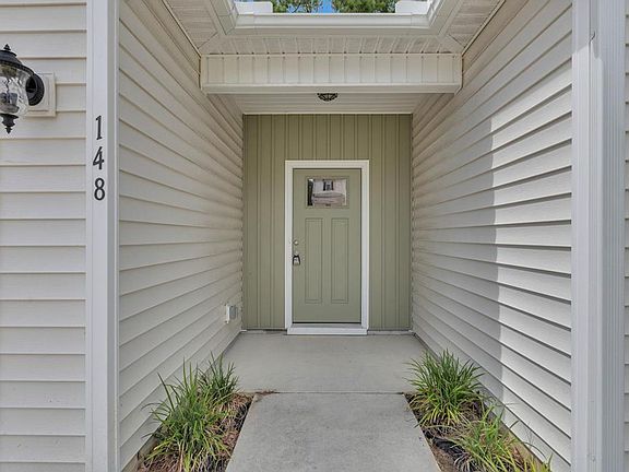 2nd image of 148 Broadleaf Dr