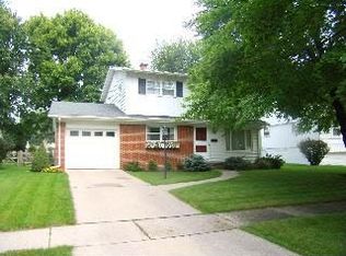 1220 Birch St, Maumee, OH 43537