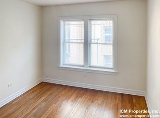 38102 N Sheffield Ave #2W, Chicago, IL 60613