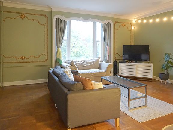 4th image of 284 Suydam St APT 2