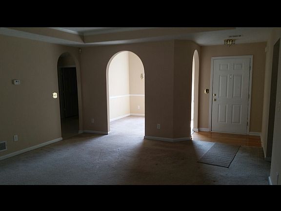 4th image of 4400 Brookridge Dr