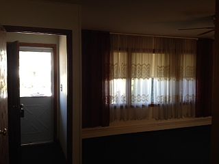 front door/livrm (brighter)