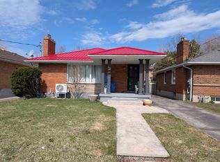 614 Ross St, London, ON N5Y3V7