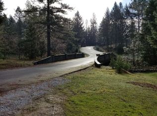 172 Bannister Ln, Grants Pass, OR 97526