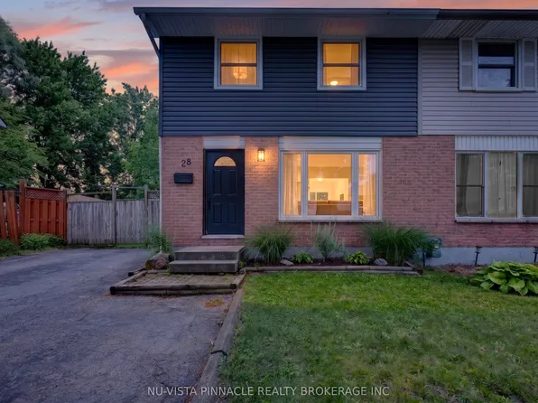28 Edgemere Cres, London, ON N5Z 4M5