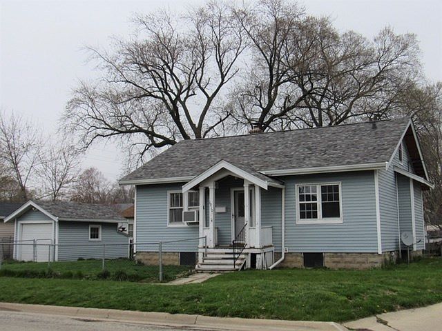 1st image of 1910 16th St