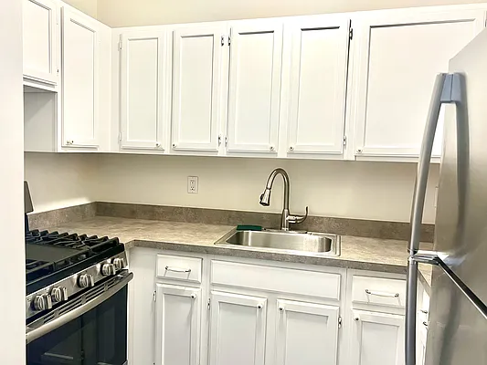 Rented by Compass | media 2